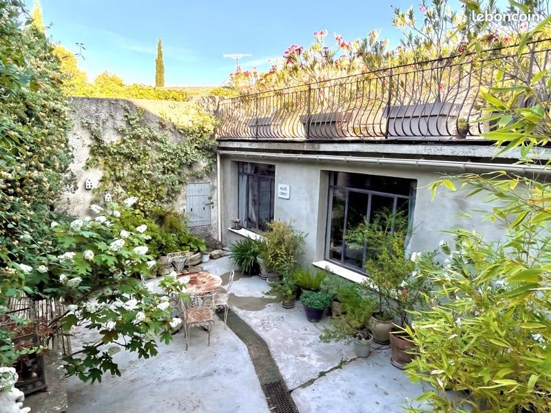 Maison à vendre, 175m², Robion