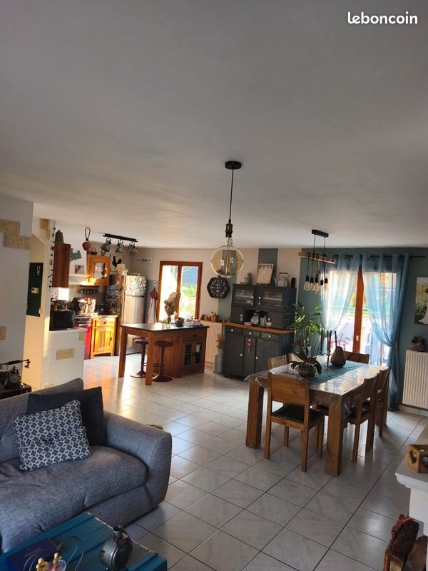 Maison à vendre, 90m², Pont-sur-Yonne