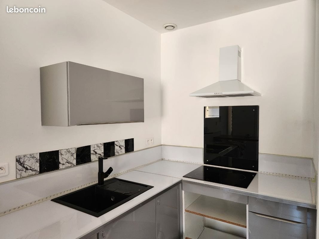 Appartement à louer, 46m², Courthézon