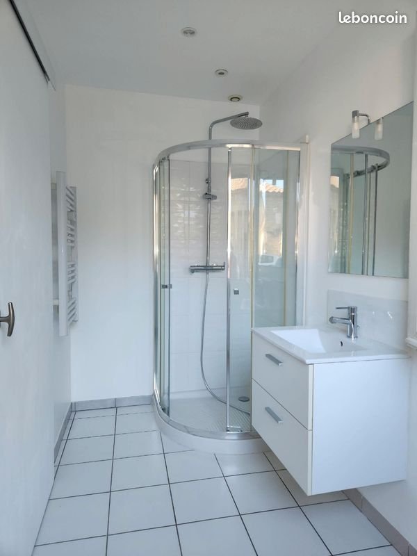 Appartement à louer, 46m², Courthézon