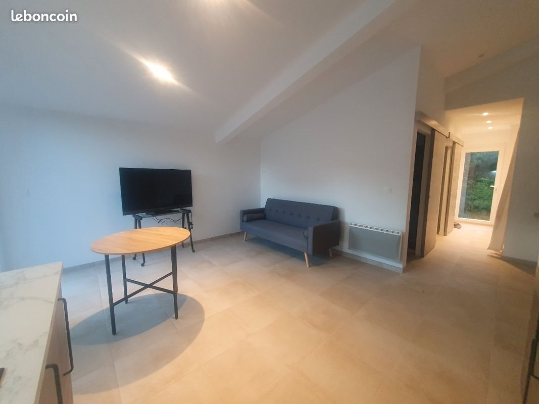 Appartement à louer, 45m², Saint-Raphaël