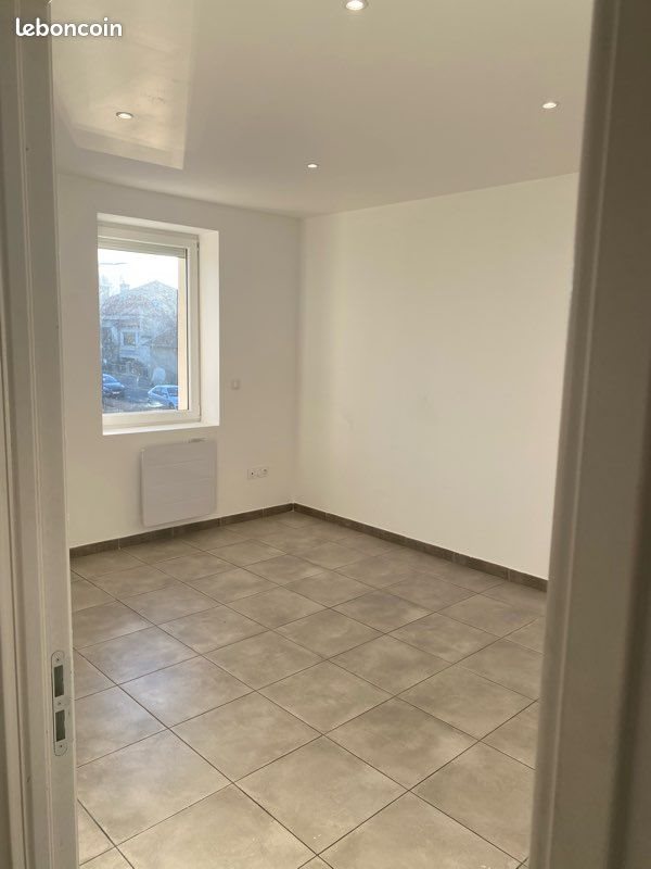 Maison à louer, 55m², Sury-le-Comtal