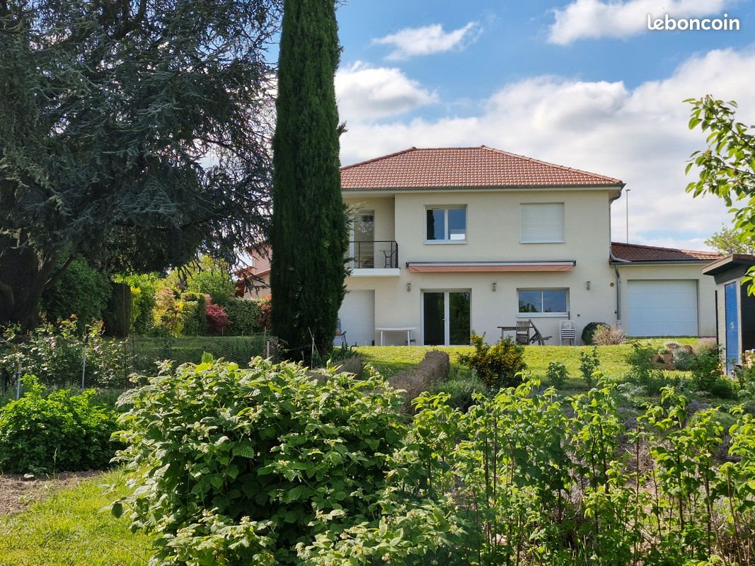 Maison à vendre, 141m², Saint-Laurent-de-Mure