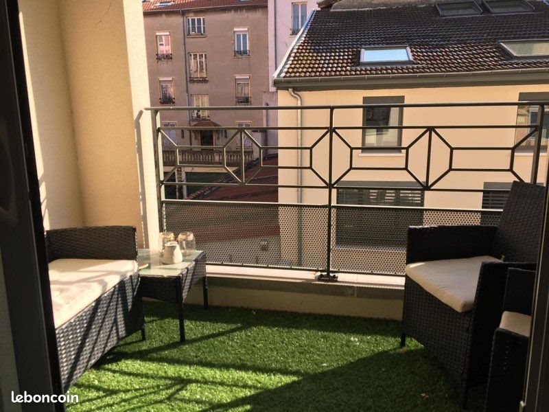 Appartement à louer, 71m², Oullins