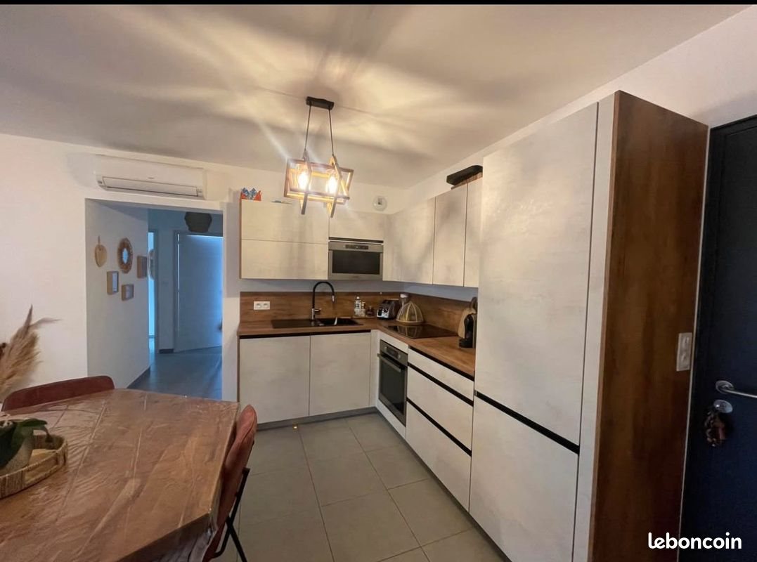 Appartement à louer, 68m², Borgo