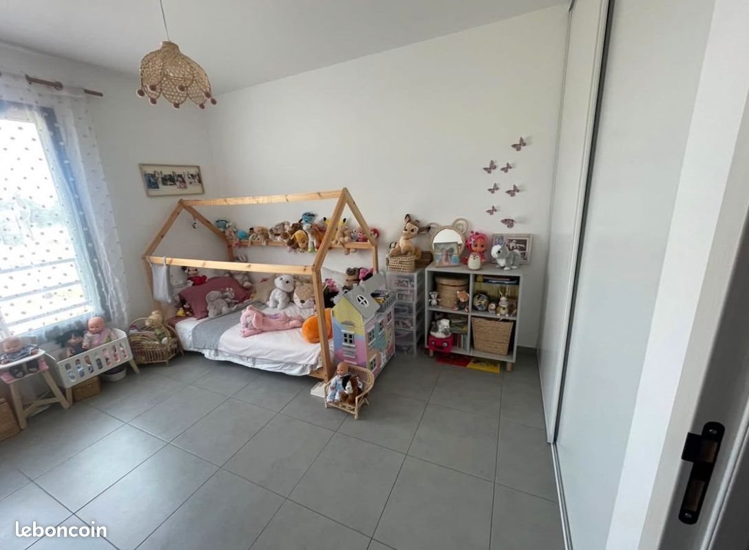 Appartement à louer, 68m², Borgo