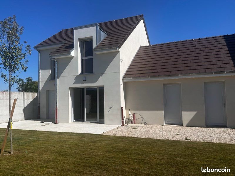 Maison à louer, 93m², Maizières-la-Grande-Paroisse