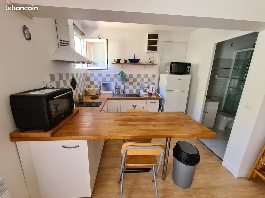 Appartement à louer, 28m², Marseille 9ème