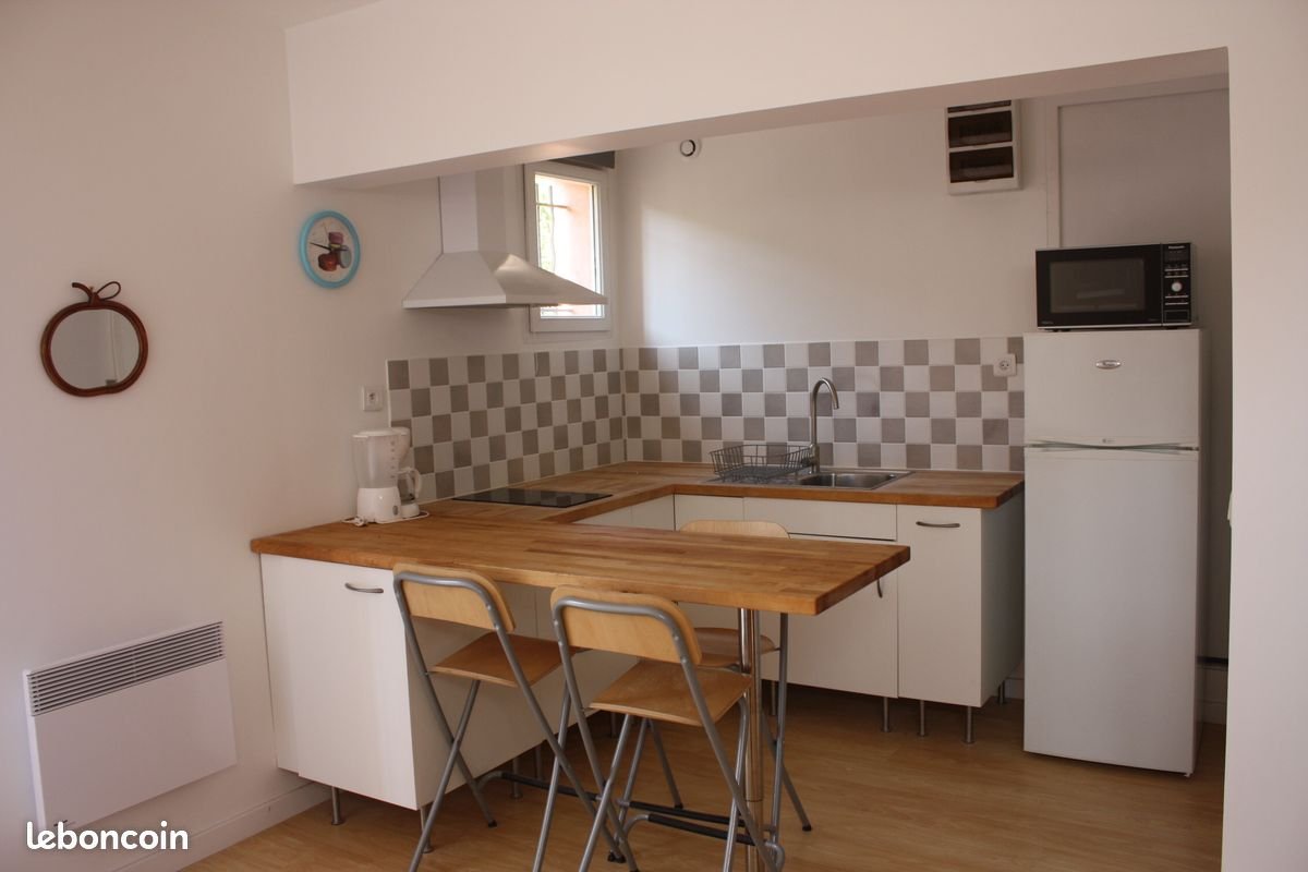 Appartement à louer, 28m², Marseille 9ème