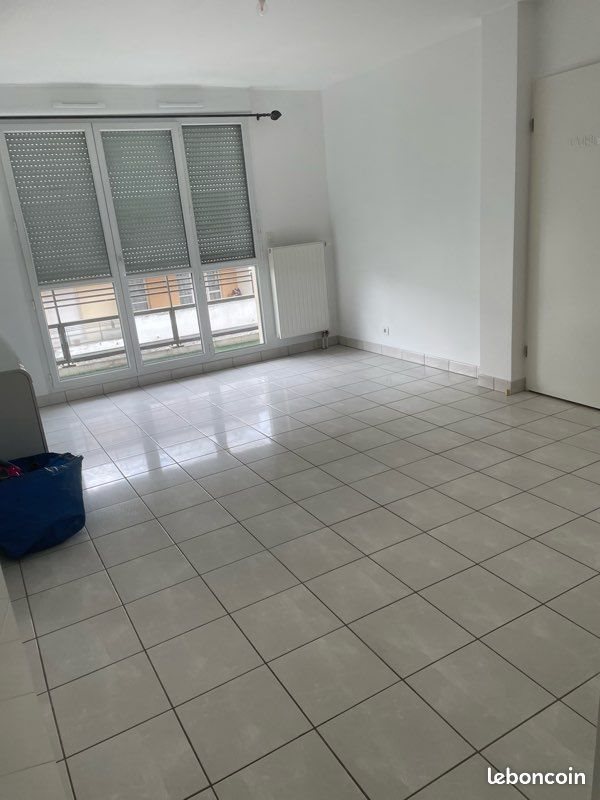 Appartement à louer, 45m², Rosny-sous-Bois