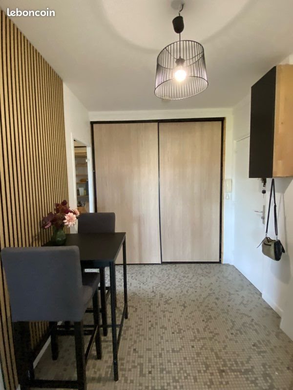 Appartement à louer, 70m², Saint-Genis-Laval