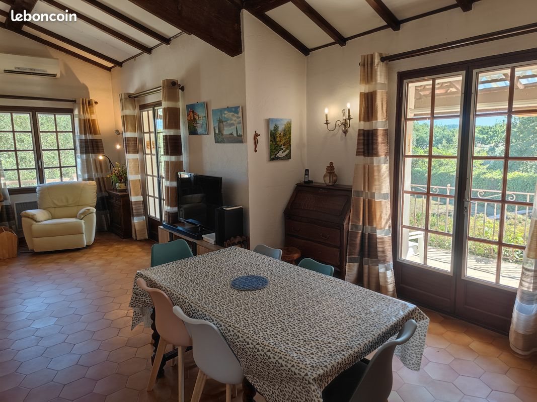 Maison à louer, 100m², Bagnols-en-Forêt