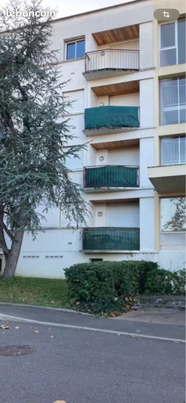 Appartement à louer, 28m², Autun