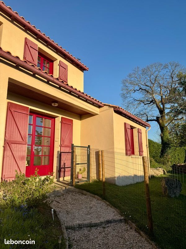 Maison à vendre, 120m², Pouzauges