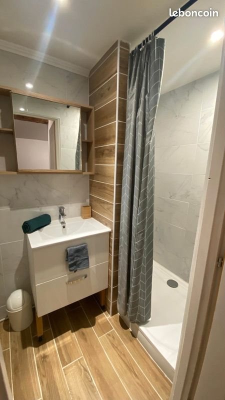 Appartement à louer, 29m², La Crau