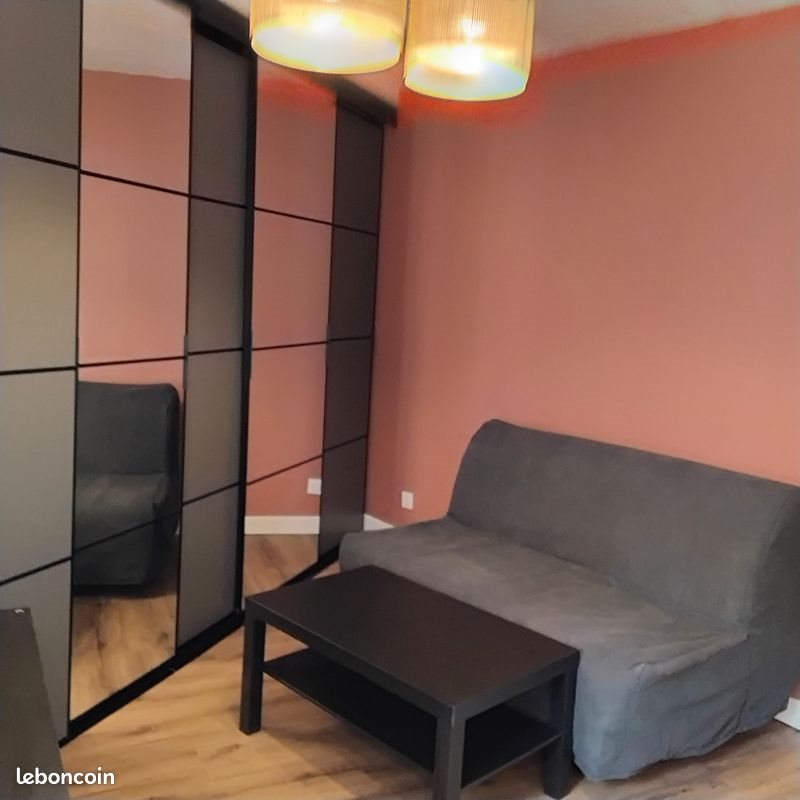 Appartement à louer, 19m², Béziers
