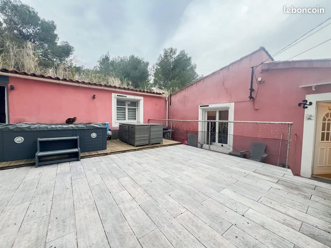 Maison à vendre, 80m², Saint-Mitre-les-Remparts