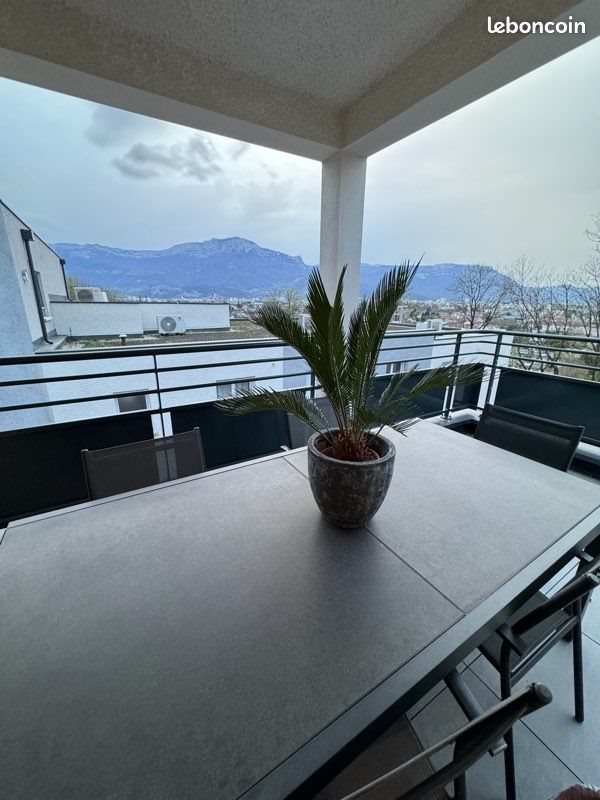 Maison à louer, 104m², Poisat
