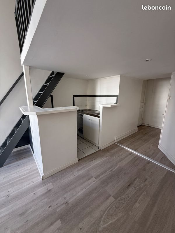 Appartement à louer, 27m², Lyon 6ème