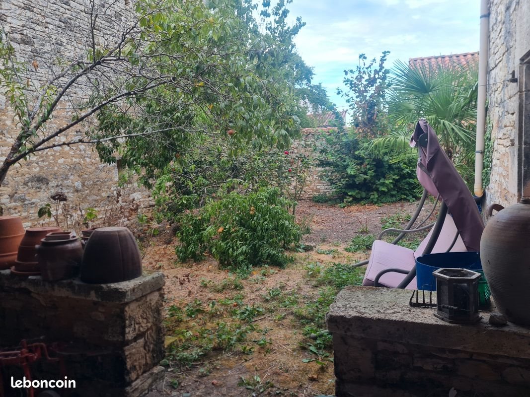 Maison à vendre, 67m², Mansle