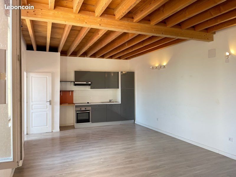 Appartement à louer, 70m², Bordeaux