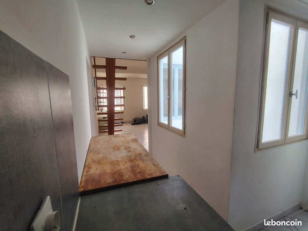 Appartement à louer, 45m², Toulon