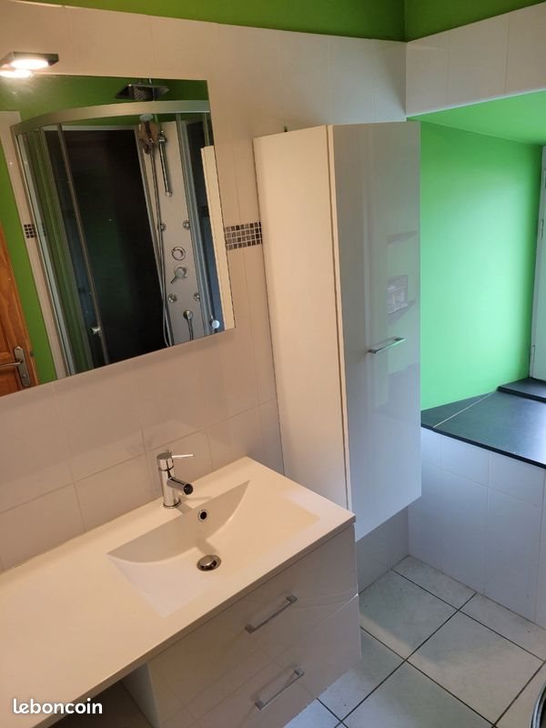 Appartement à louer, 70m², Saugues