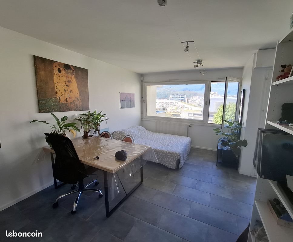 Appartement à louer, 27m², Grenoble