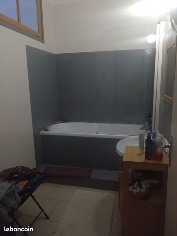Appartement à louer, 70m², Die