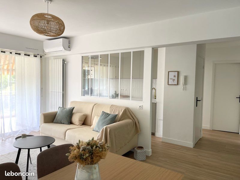 Appartement à louer, 55m², Cagnes-sur-Mer