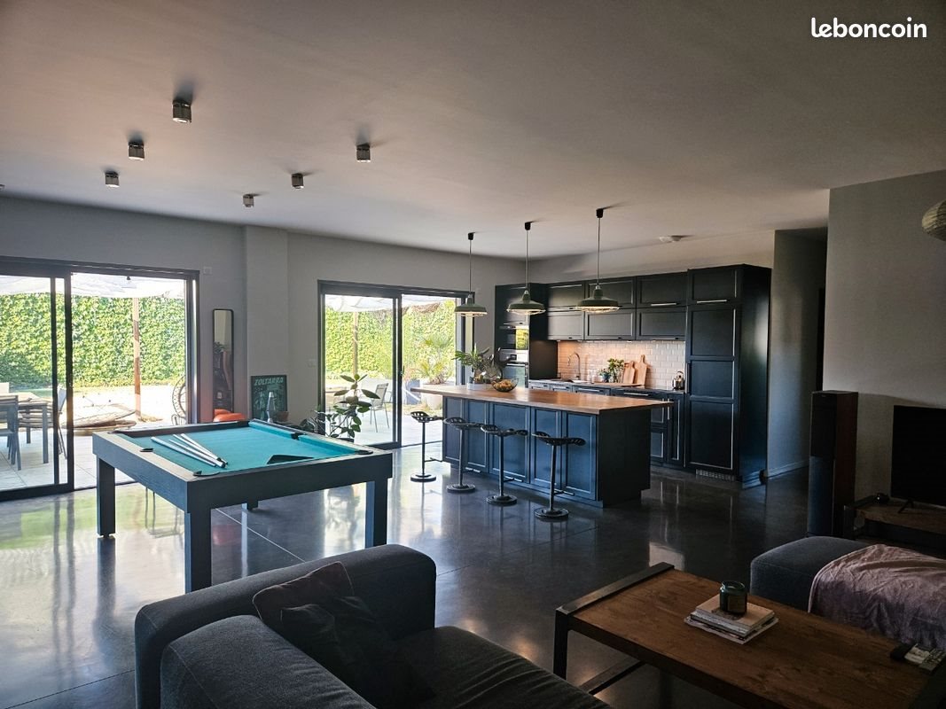 Maison à vendre, 150m², Villieu-Loyes-Mollon