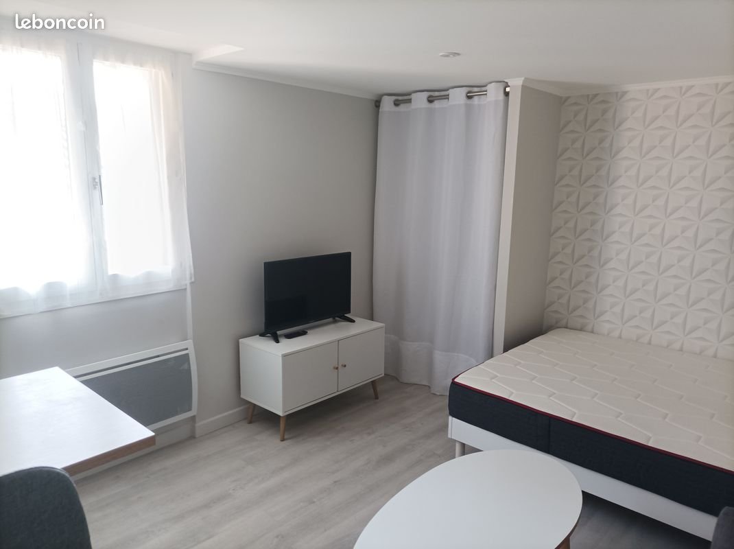 Appartement à louer, 20m², Aurillac