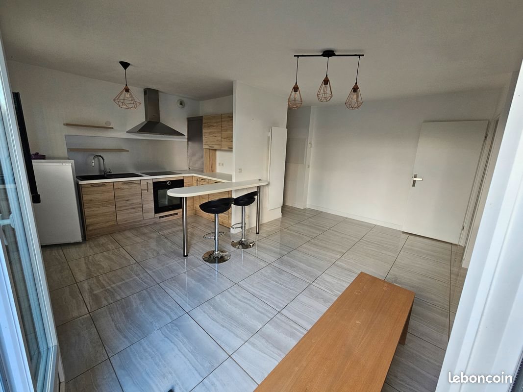 Appartement à louer, 42m², Mantes-la-Ville