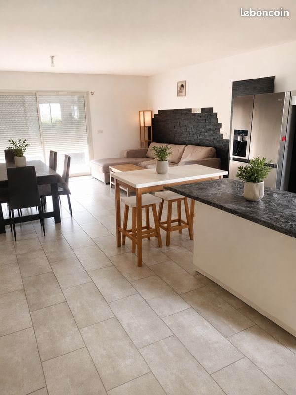 Maison à louer, 110m², Vedène
