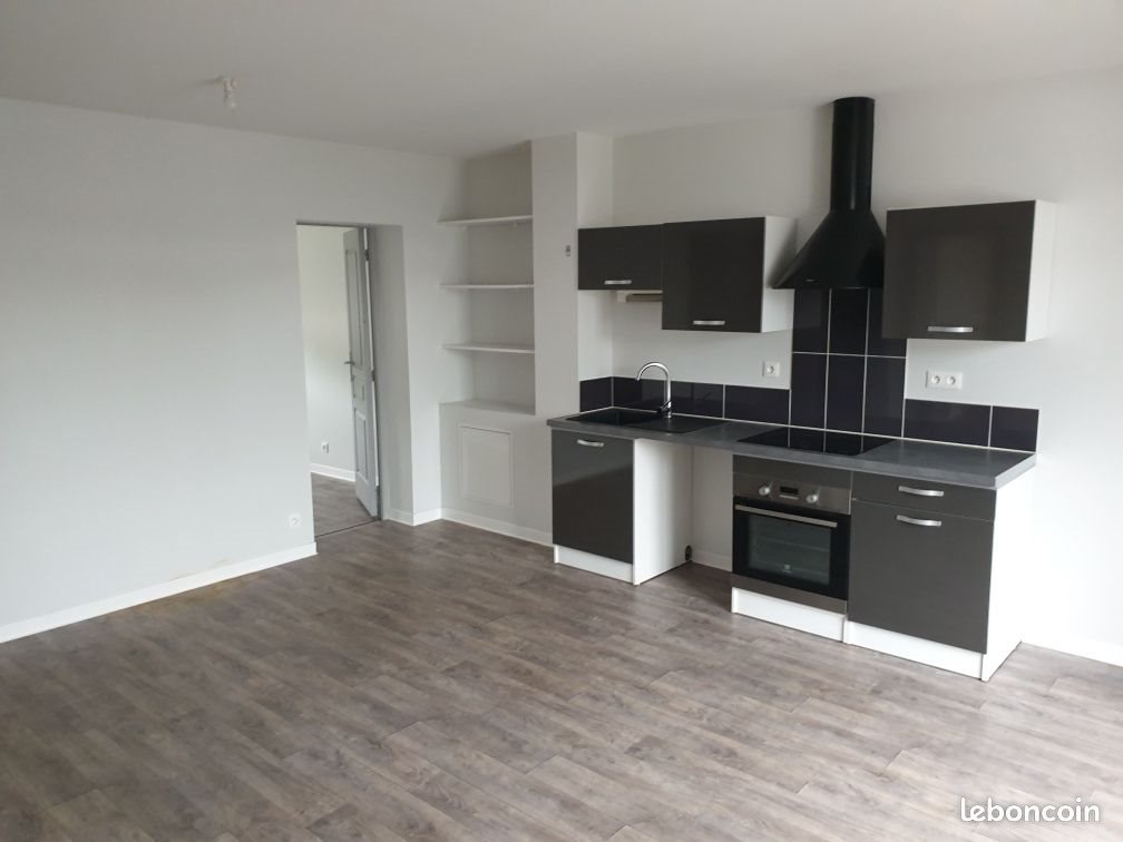 Appartement à louer, 70m², Mauriac