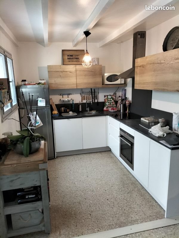Maison à louer, 65m², Robion