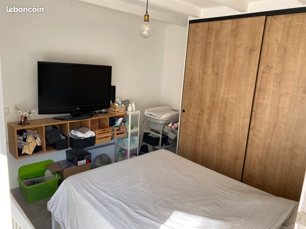Maison à louer, 65m², Robion