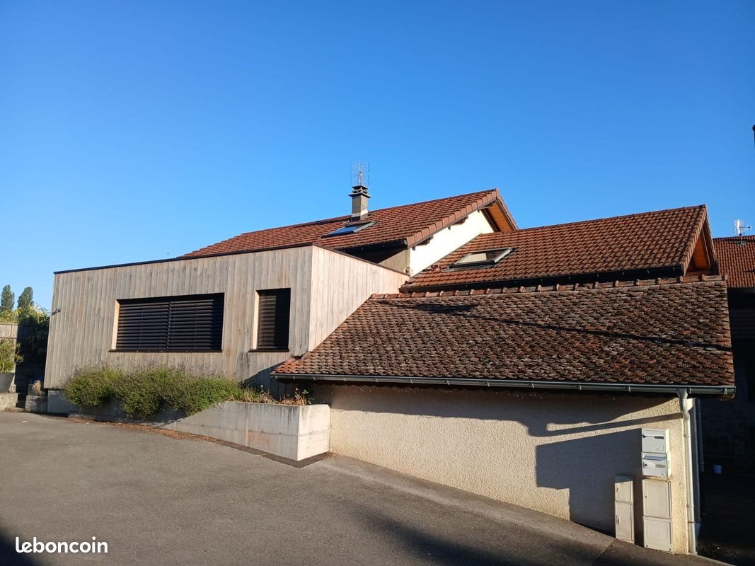 Maison à louer, 150m², Brenthonne