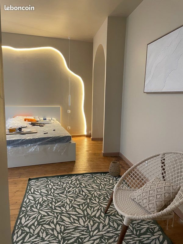 Appartement à louer, 25m², Saintes