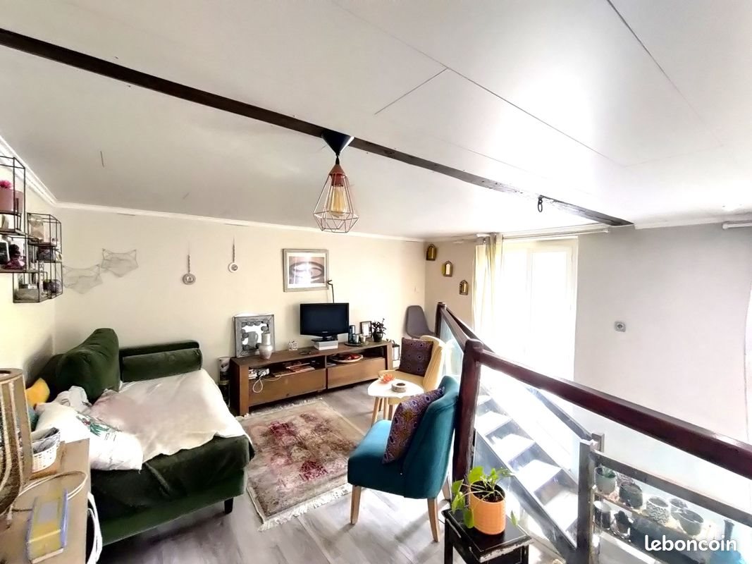 Maison à louer, 44m², Paris 18ème