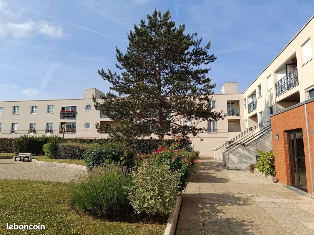 Appartement à louer, 48m², Montigny-le-Bretonneux