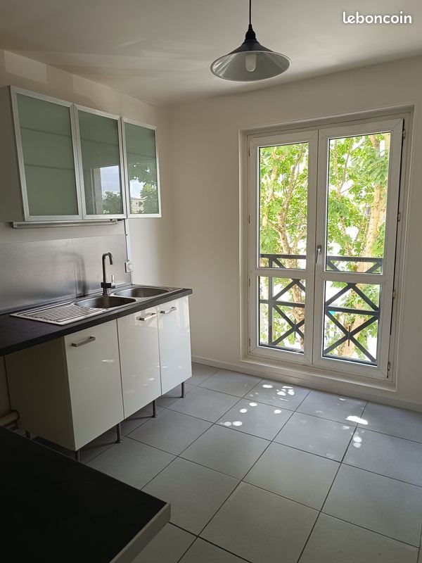 Appartement à louer, 48m², Montigny-le-Bretonneux