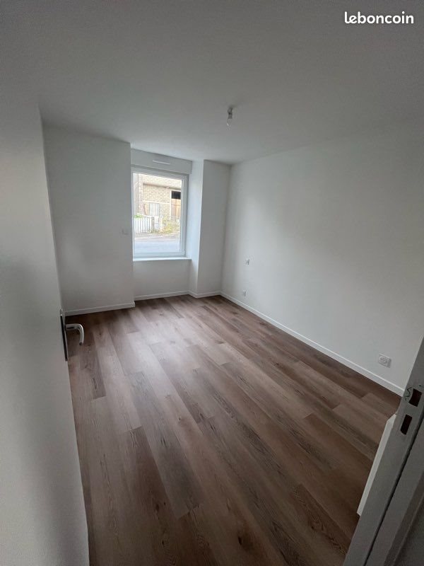 Appartement à louer, 40m², La Haye-Pesnel