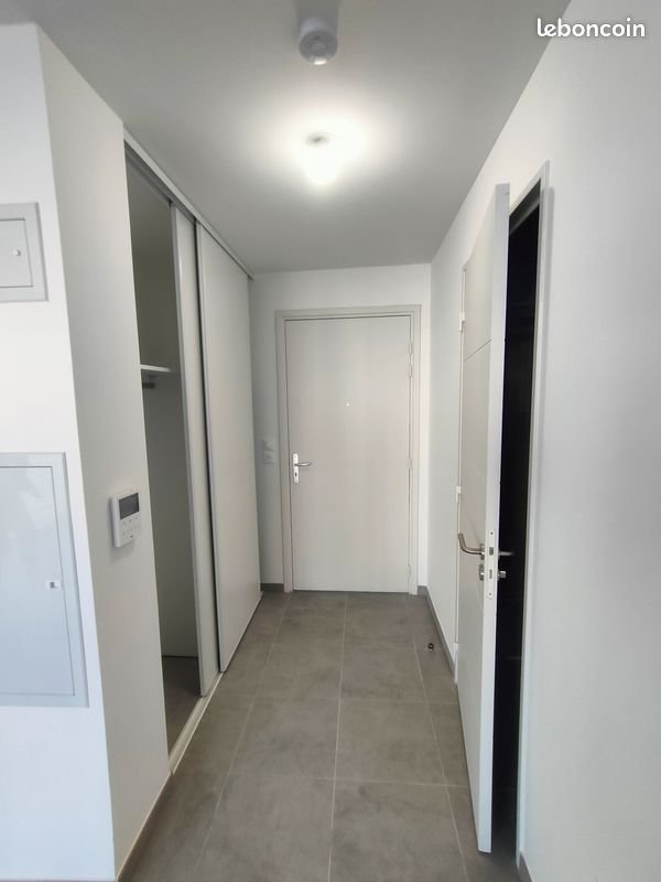 Appartement à louer, 46m², Le Puy-Sainte-Réparade