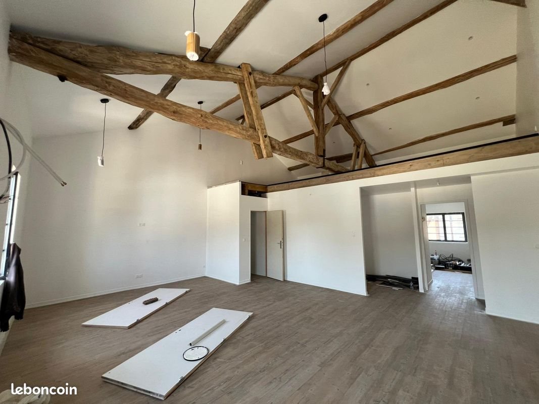 Appartement à louer, 99m², Réalville