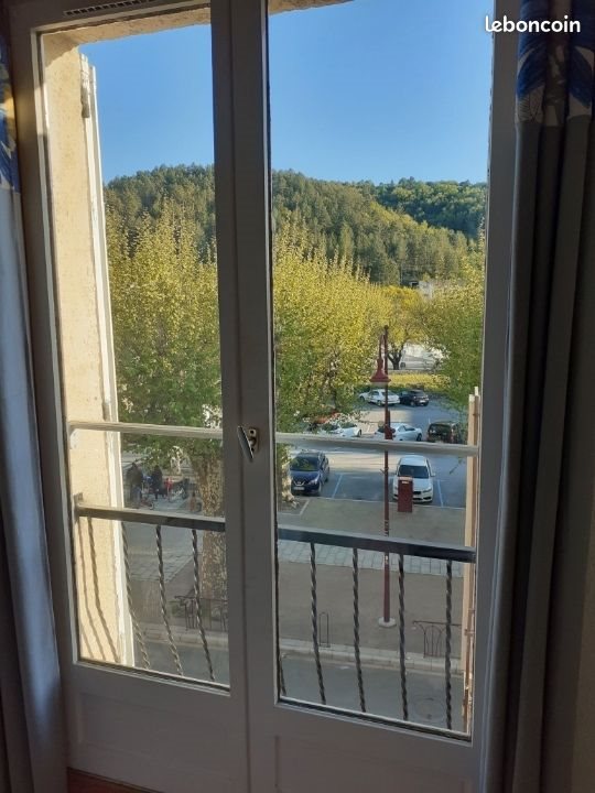 Appartement à louer, 30m², Riez
