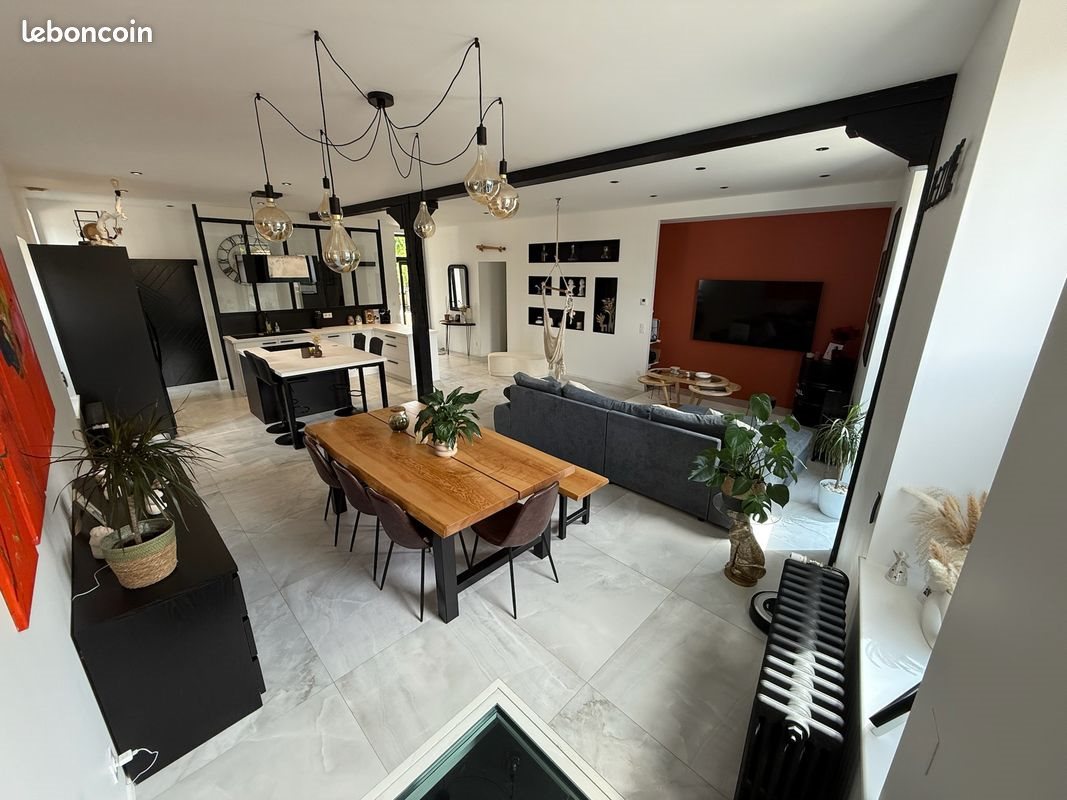 Appartement à vendre, 131m², Roanne