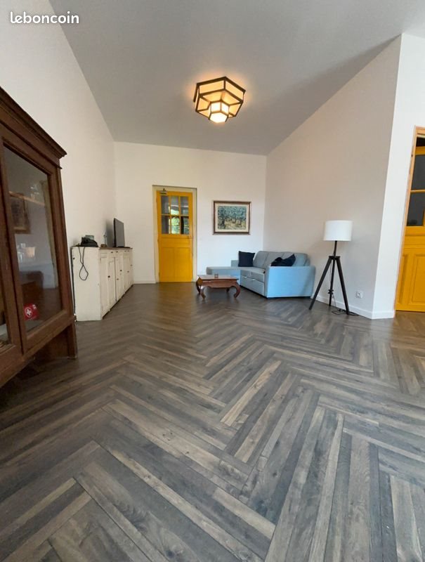 Maison à vendre, 1600m², Viverols