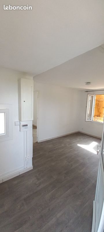 Appartement à louer, 26m², Istres