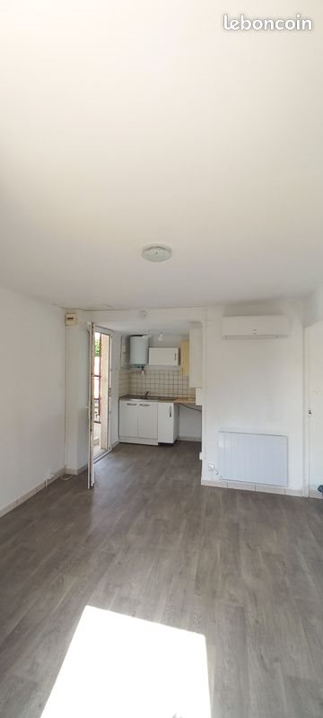 Appartement à louer, 26m², Istres